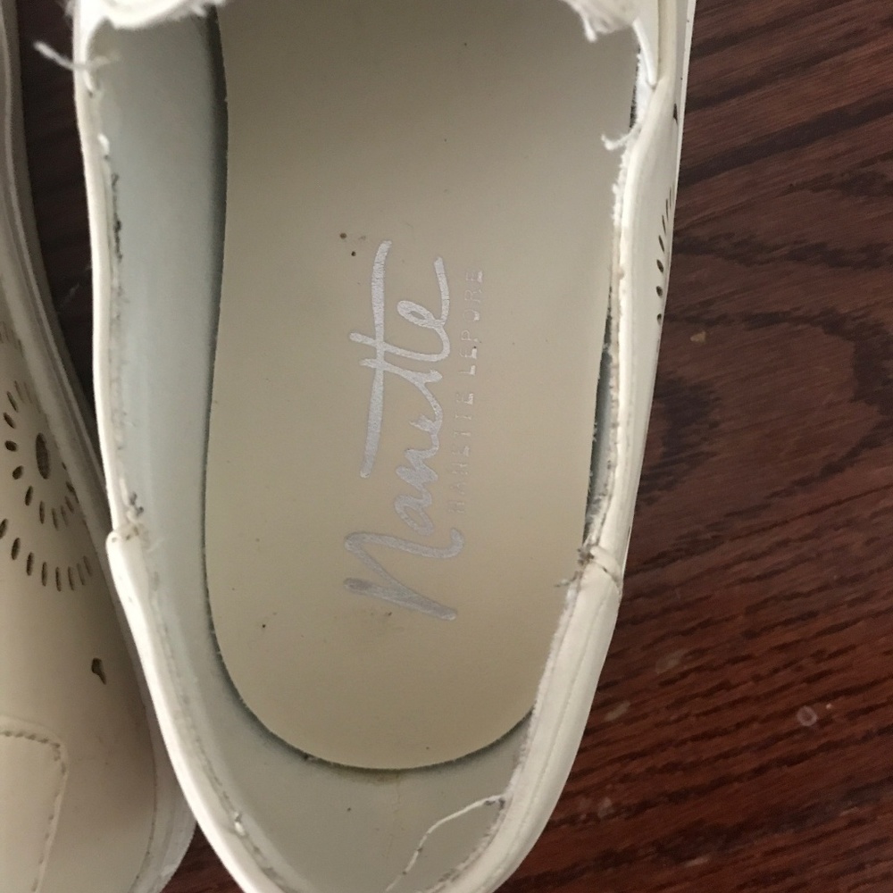Cream colored shoes - Picture 6 of 14